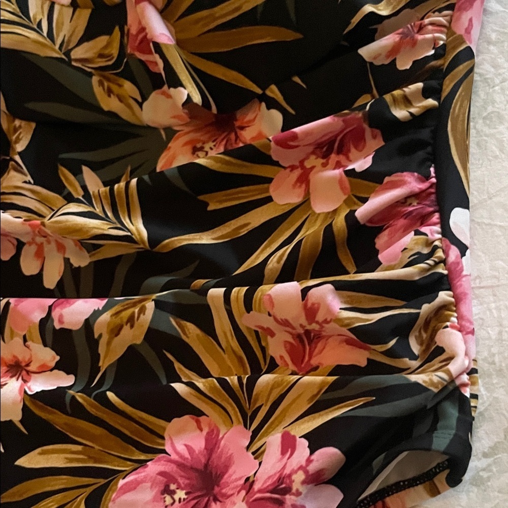 Kona Sol Black Floral Bikini - Picture 4 of 8